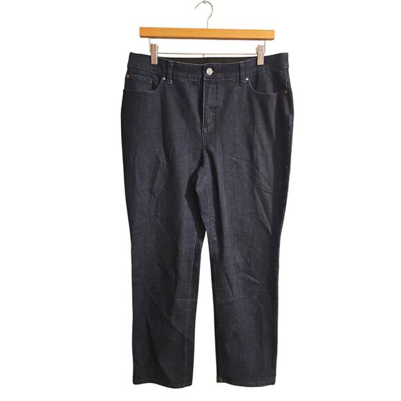 Chicos sz 1.5 short Fabulously Slimming 4 way stretch dark wash straight jeans - Picture 1 of 9